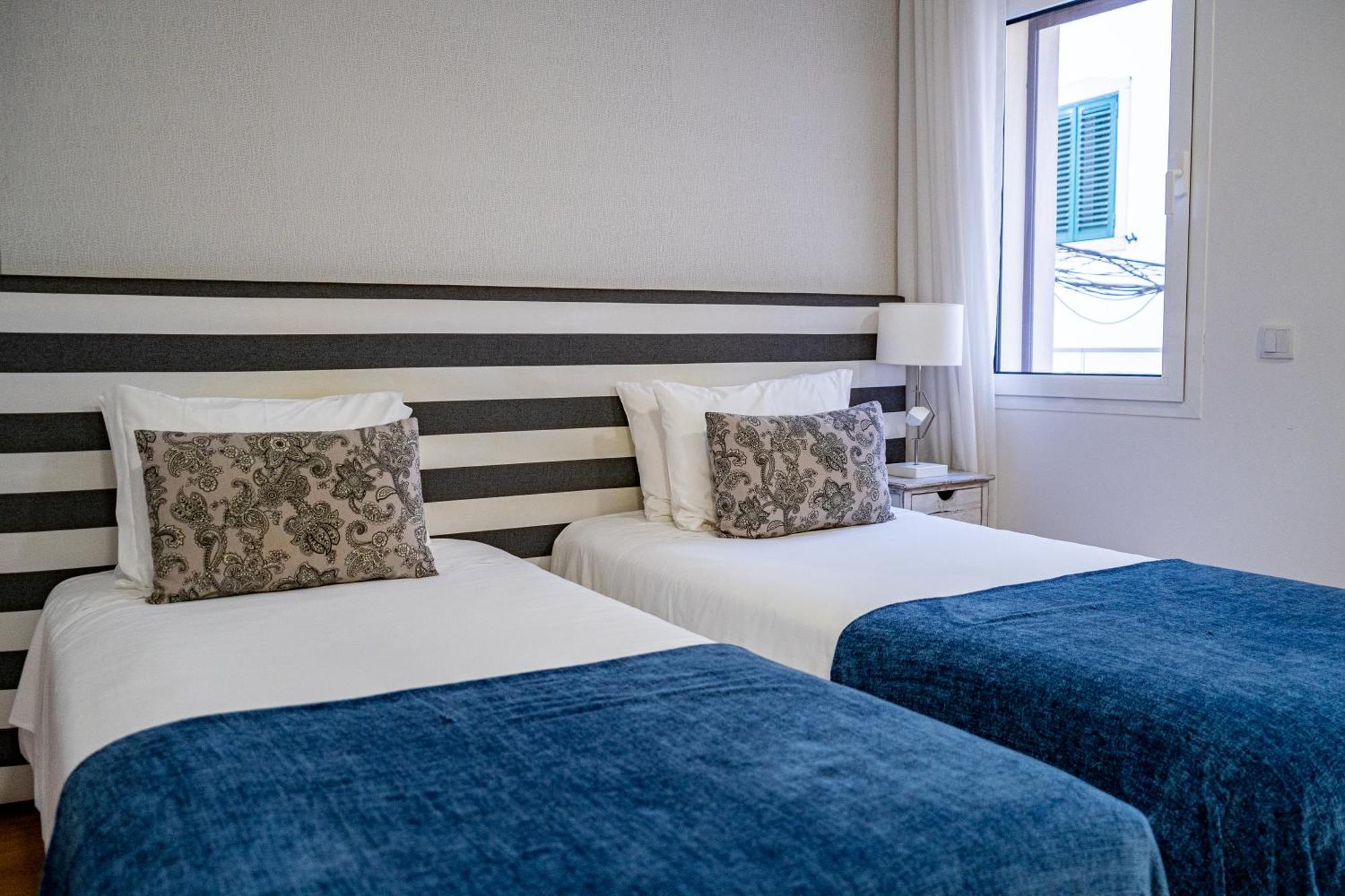 Bed and breakfast By The Sea - Nazaré Extérieur photo