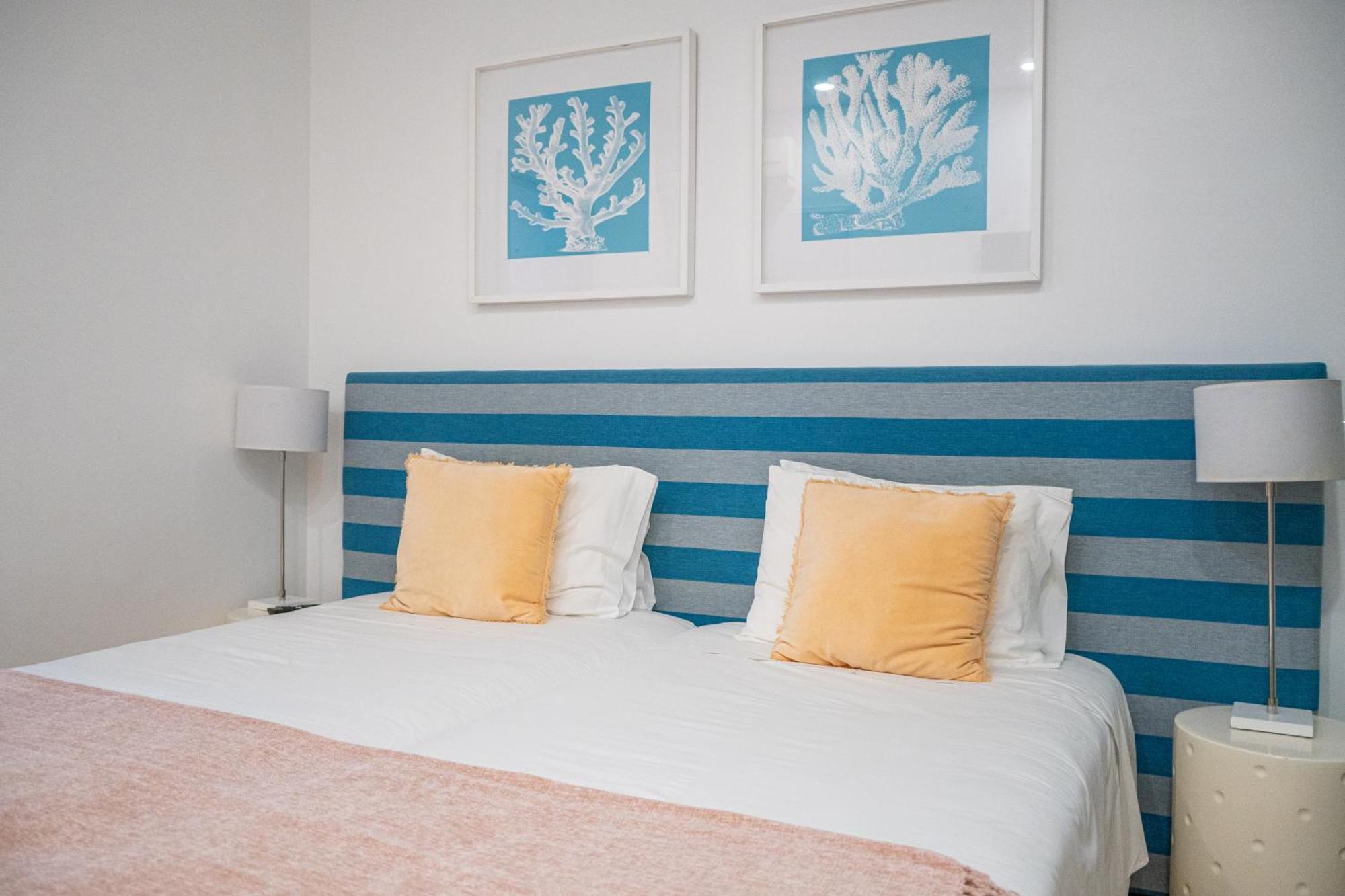 Bed and breakfast By The Sea - Nazaré Extérieur photo