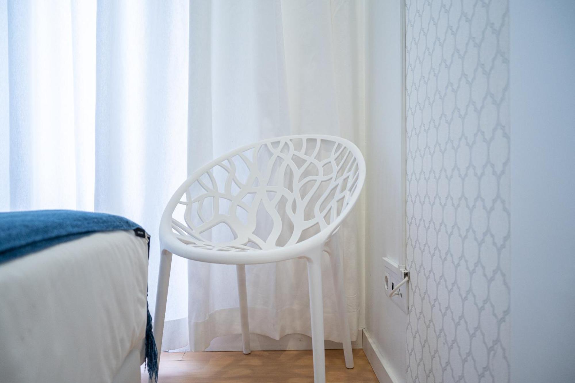 Bed and breakfast By The Sea - Nazaré Extérieur photo
