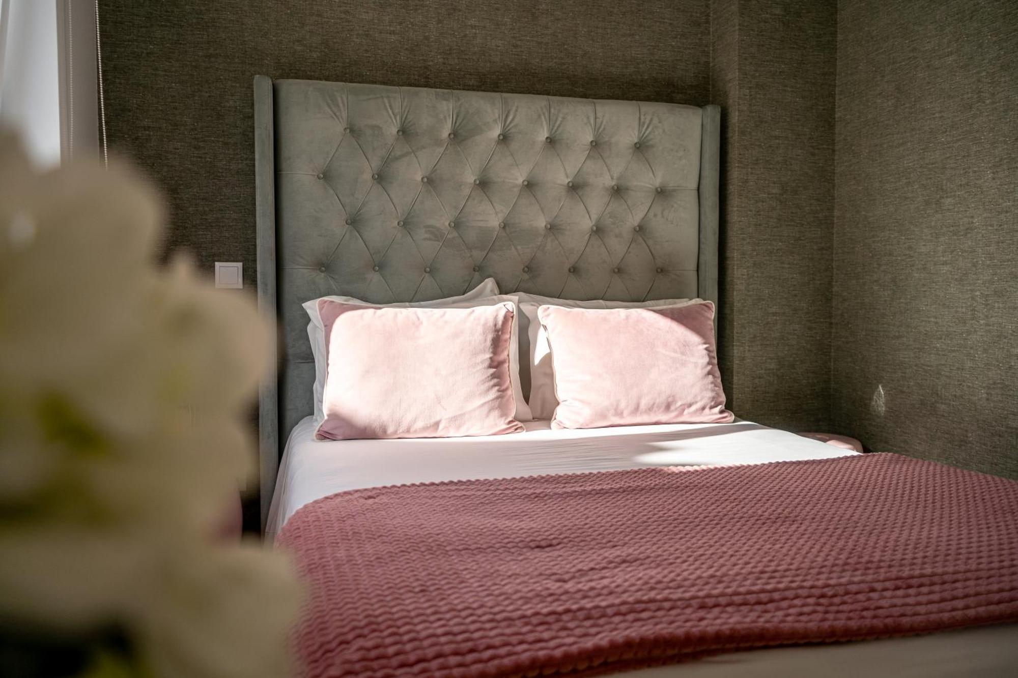 Bed and breakfast By The Sea - Nazaré Extérieur photo