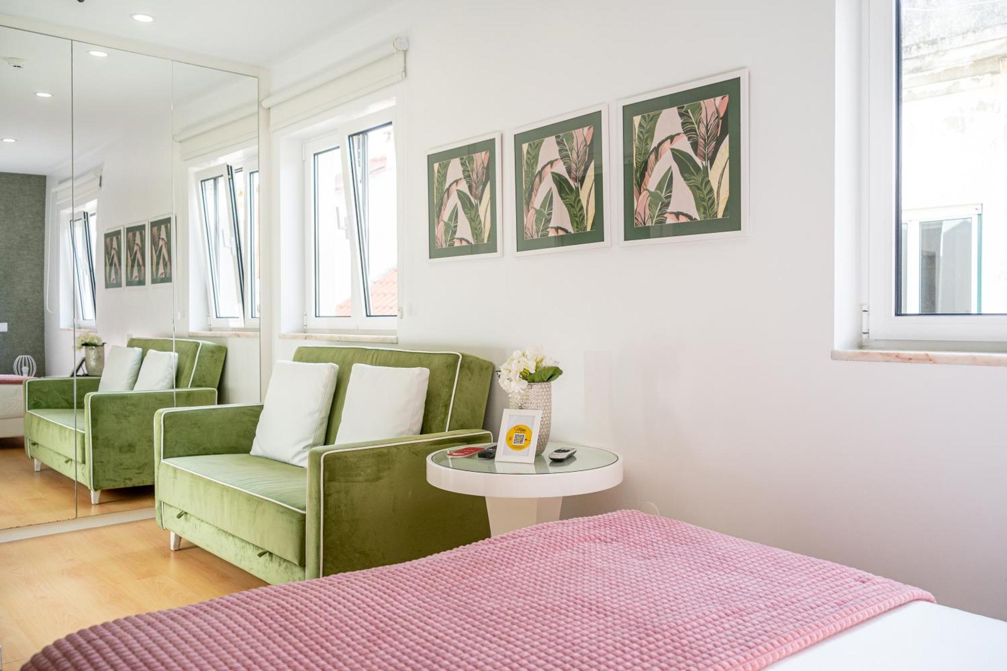 Bed and breakfast By The Sea - Nazaré Extérieur photo